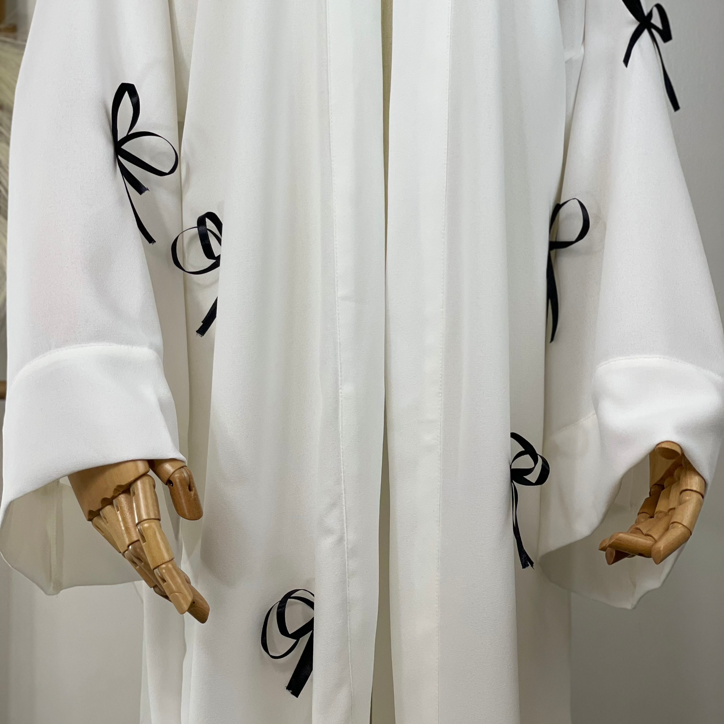 Elegant & Modest Abaya with Bows – Stylish & Comfortable Modest Fashion for Every Occasion